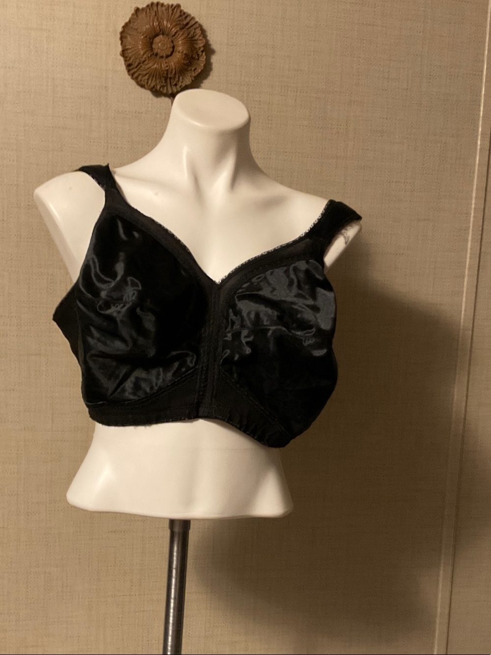 Playtex Black Full-Coverage Support Bra